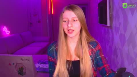 Snapshot of amaliaqueen999 chatting on December 2024 02:10:02 PM Amalia online show from December 2024 02:10:02 PM