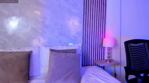 Luisa online show from February 2026 02:05:01 AM