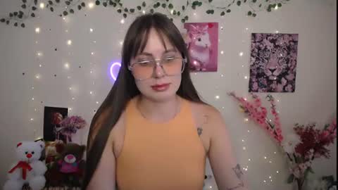 Snapshot of amanda_bright_ chatting on July 2026 09:39:01 AM amanda_bright_ online show from July 2026 09:39:01 AM