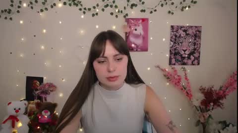 Snapshot of amanda_bright_ chatting on July 2026 11:02:01 AM amanda_bright_ online show from July 2026 11:02:01 AM