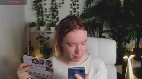 Hi im Amanda online show from December 2025 10:09:01 AM