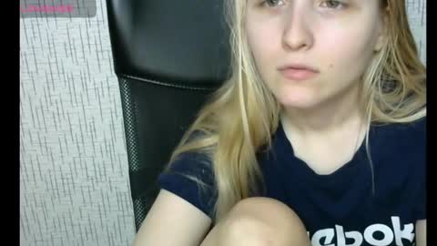 Snapshot of amanda_sherr chatting on January 2025 11:19:01 PM Amanda online show from January 2025 11:19:01 PM