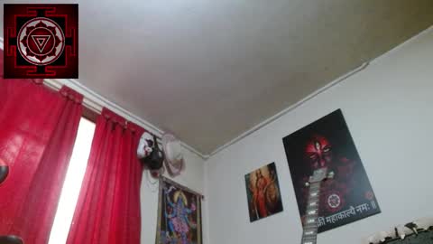 Amanda Valeska online show from October 2025 04:42:01 PM