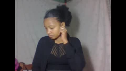 Snapshot of amandaaa25 chatting on October 2025 02:31:01 AM amandaaa25 online show from October 2025 02:31:01 AM