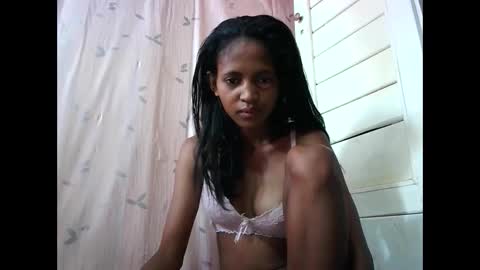 Snapshot of amandaerotic chatting on December 2024 04:12:01 AM amandaerotic online show from December 2024 04:12:01 AM