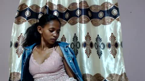 Snapshot of amandaerotic chatting on February 2025 05:42:01 PM amandaerotic online show from February 2025 05:42:01 PM