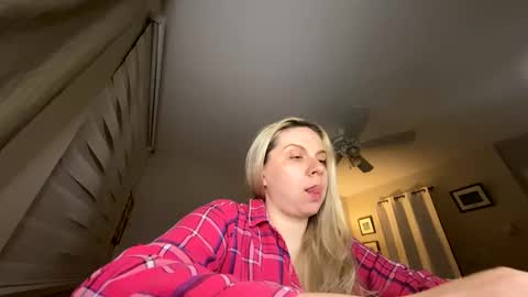 Amanda online show from April 2026 03:28:01 AM