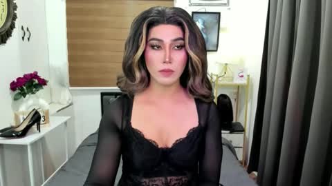 Snapshot of amandaleon chatting on September 2025 01:56:01 PM amandaleon online show from September 2025 01:56:01 PM