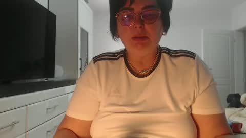 Snapshot of amandamuller1982 chatting on April 2026 08:28:02 AM Anda online show from April 2026 08:28:02 AM