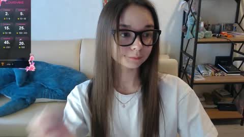 Mila online show from December 2024 11:30:01 AM