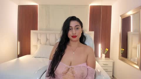 amara18_ online show from March 2026 07:57:01 PM