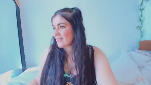 Snapshot of amara_vega chatting on July 2026 01:17:01 PM Amara Vega online show from July 2026 01:17:01 PM
