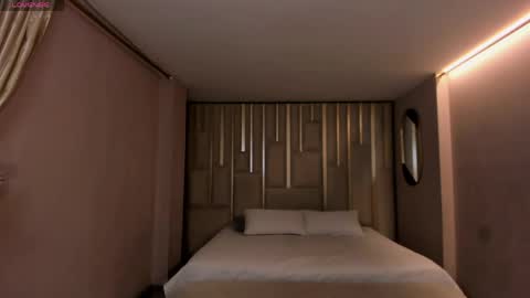 Amara Di online show from April 2026 11:15:01 AM