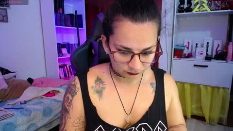 Susan online show from December 2024 11:10:02 PM