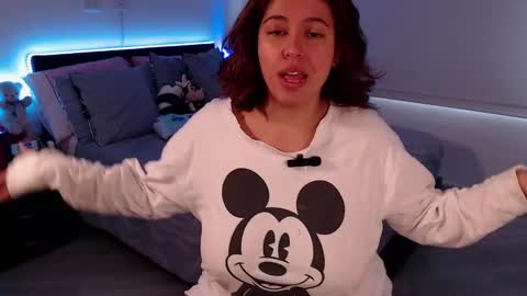 Mila  online show from January 2025 04:15:01 PM