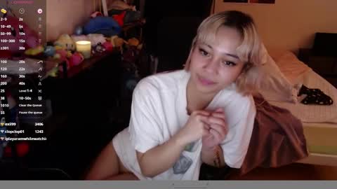 leash online show from January 2025 10:02:01 AM