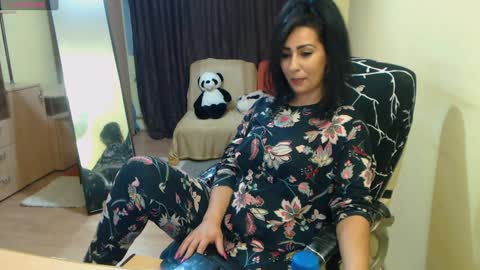 Amazinerika online show from December 2024 11:19:02 PM