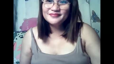 amazing angel online show from March 2026 04:01:02 PM