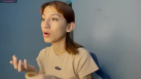 zoe  jack and patraick online show from March 2026 04:42:01 PM