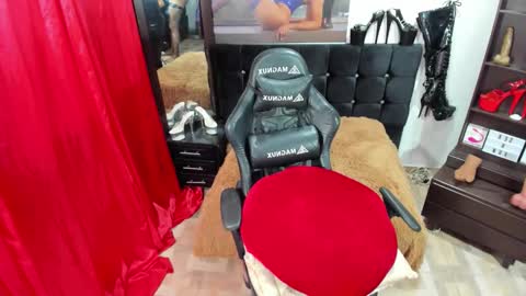 Snapshot of amazingzayrats chatting on November 2025 07:19:02 PM Zayra online show from November 2025 07:19:02 PM