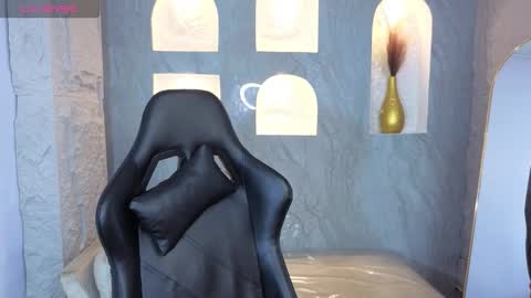 Snapshot of ambar72_b chatting on November 2025 12:59:02 PM LIVE 0730AM-0200PM online show from November 2025 12:59:02 PM