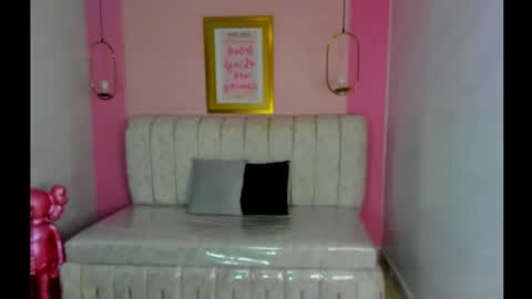 Ambar online show from November 2025 03:07:01 AM