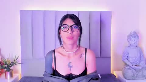 ambar_gh1 online show from February 2026 04:53:02 AM