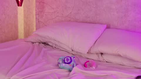 ambar_midnigth online show from July 2026 06:47:02 AM
