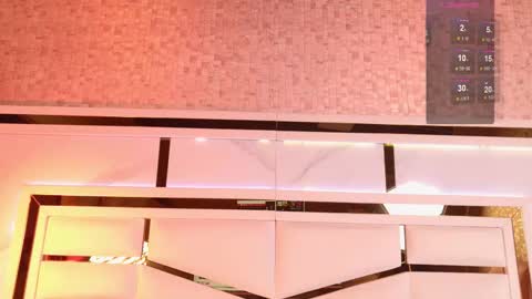 Julieta  online show from October 2025 11:32:02 AM