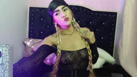 ambar rouxee online show from January 2026 09:42:02 PM