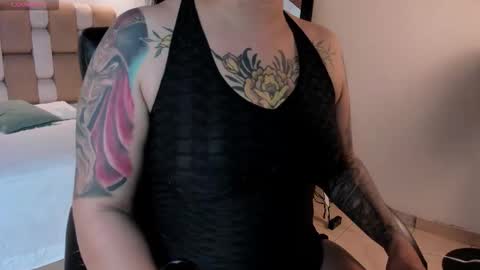 ambarcoxx online show from February 2026 11:28:02 AM