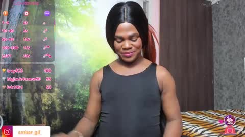 ambargil__ online show from September 2025 06:18:02 PM
