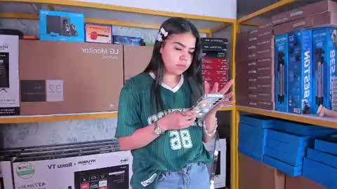 Snapshot of ambarina_ chatting on June 2026 11:19:02 AM Ambarina online show from June 2026 11:19:02 AM