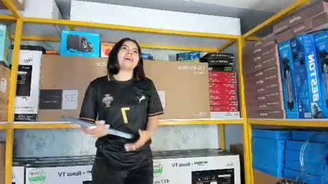 Snapshot of ambarina_ chatting on June 2026 11:31:01 AM Ambarina online show from June 2026 11:31:01 AM