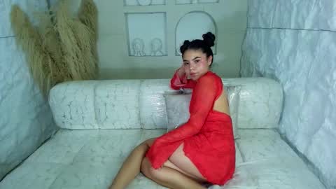 Ambarina online show from October 2025 04:01:02 AM