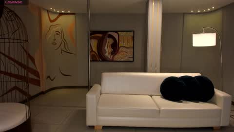 Snapshot of ambarjames_ chatting on October 2025 10:47:01 AM Ambar online show from October 2025 10:47:01 AM