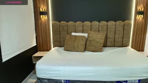 AMBAR LEE online show from March 2026 12:31:02 PM