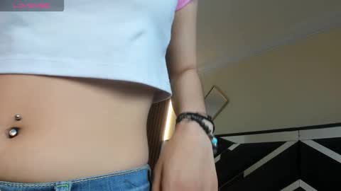 Ambar Ross online show from March 2026 12:33:02 PM