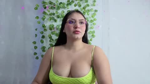 Amber  online show from April 2026 11:09:01 AM