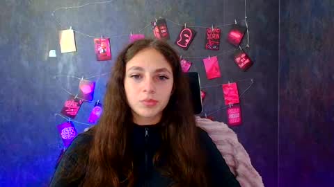 Snapshot of amber__r chatting on July 2026 05:49:01 AM Amber online show from July 2026 05:49:01 AM