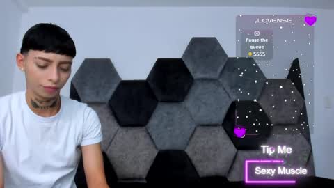 Amber  online show from March 2025 04:22:01 PM