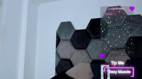 Amber  online show from March 2025 02:05:02 PM