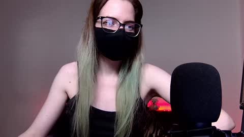 Snapshot of amber_candyfloss chatting on December 2024 10:45:01 PM Amber non-nude model online show from December 2024 10:45:01 PM