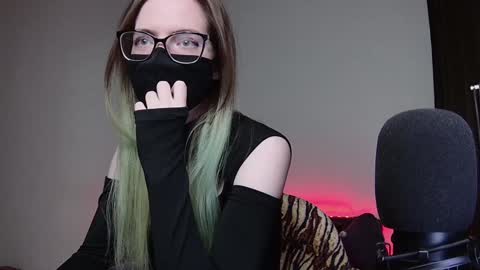 Snapshot of amber_candyfloss chatting on December 2024 12:07:02 AM Amber non-nude model online show from December 2024 12:07:02 AM