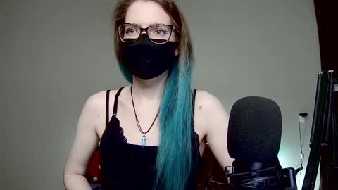 Snapshot of amber_candyfloss chatting on January 2025 12:21:02 AM Amber non-nude model online show from January 2025 12:21:02 AM