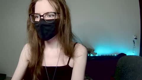 Amber non-nude model online show from May 2026 04:19:01 AM