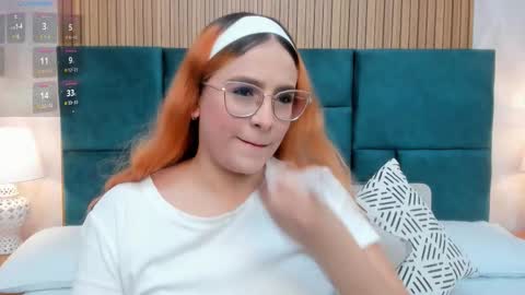 Emily online show from October 2025 06:27:02 PM