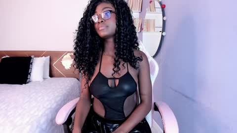 Amber online show from January 2025 08:37:02 PM