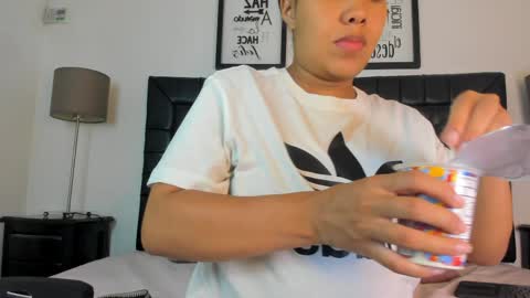 julieta  online show from April 2026 12:22:01 PM