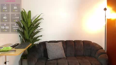 amber rosse online show from May 2026 08:28:01 PM